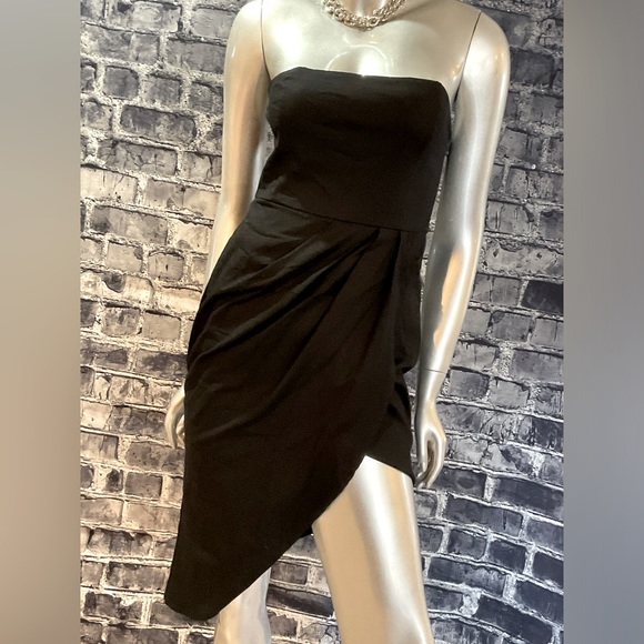 Little Black Cocktail Party Dress - Picture 4 of 9